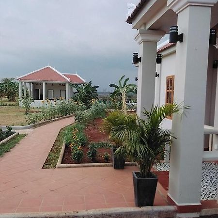 Koh Ker Hotel And Restaurant Phumi Moreal ภายนอก รูปภาพ